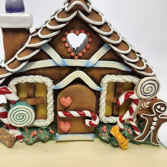 Hummel "Gingerbread Lane" 5.5" Goebel Hummel "Limited Edition" #1040 - Picture 7 of 8